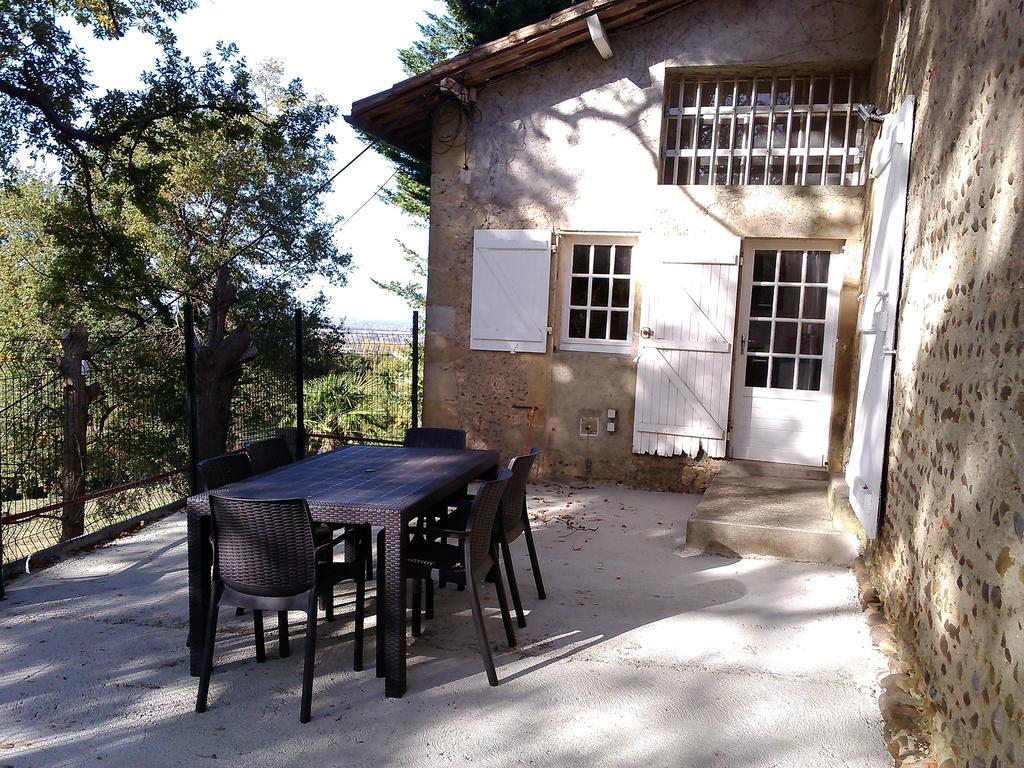 Les Gites De Castera Aire-sur-lʼAdour المظهر الخارجي الصورة